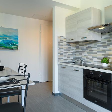 Blue Dream Apartment 14 Специя Екстериор снимка